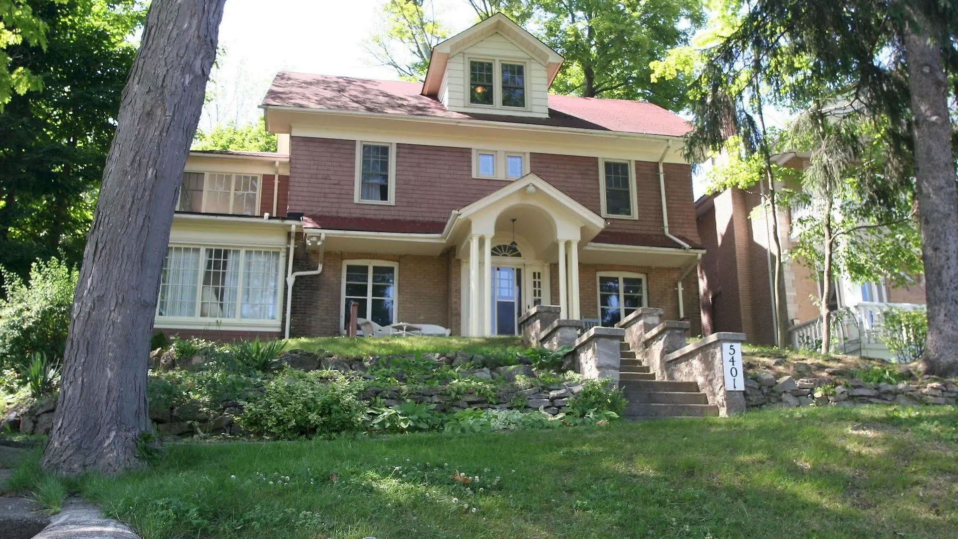 Niagara Gorgeview Inn